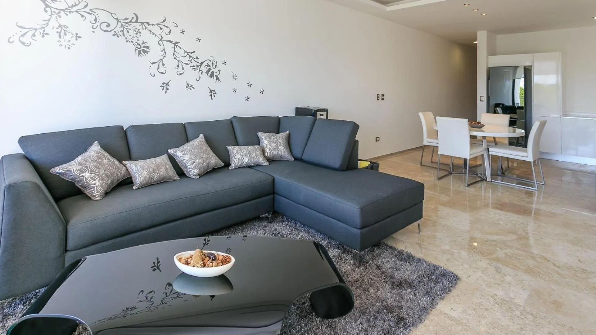 Menesse-2Bedrooms-Perfectspot Steps To The Ocean 0*, Playa del Carmen